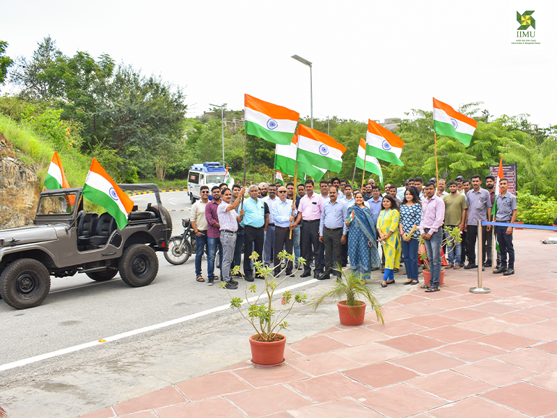 IIM Udaipur Kicks Off Har Ghar Tiranga with a Spirited Tiranga Rally.
