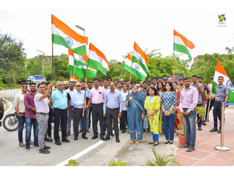 IIM Udaipur Kicks Off Har Ghar Tiranga with a Spirited Tiranga Rally.